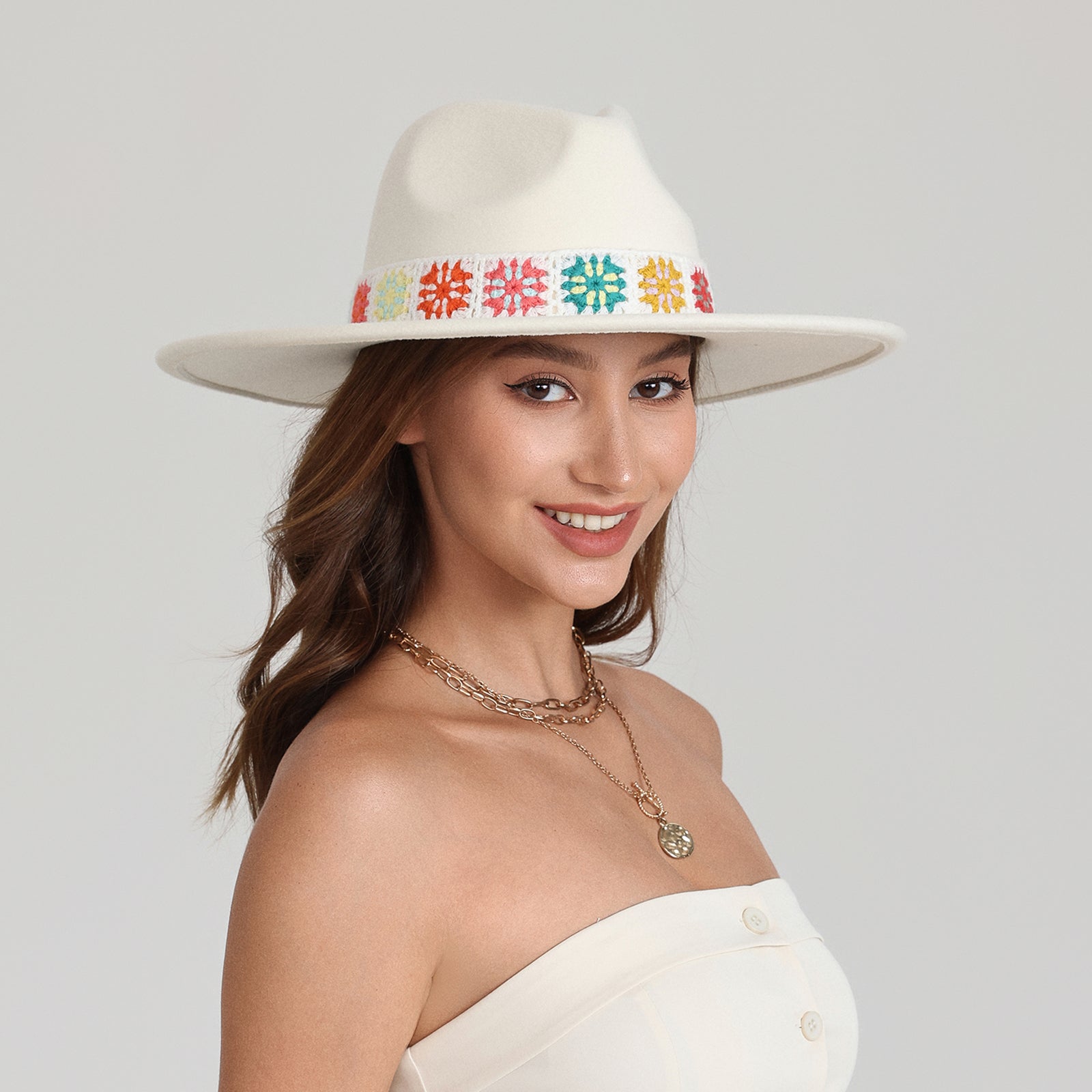Wholesale Women's Polyester Fedora Hat with Wide Brim and UPF 50+ Sun Protection