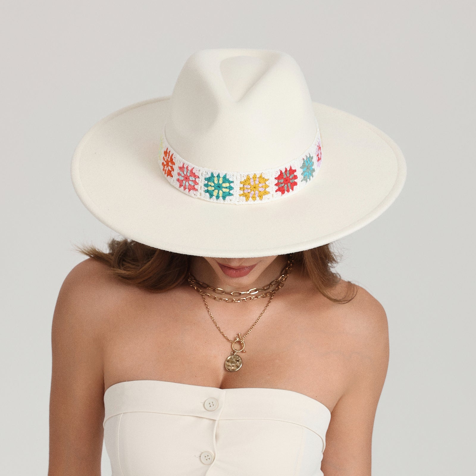 Wholesale Women's Polyester Fedora Hat with Wide Brim and UPF 50+ Sun Protection