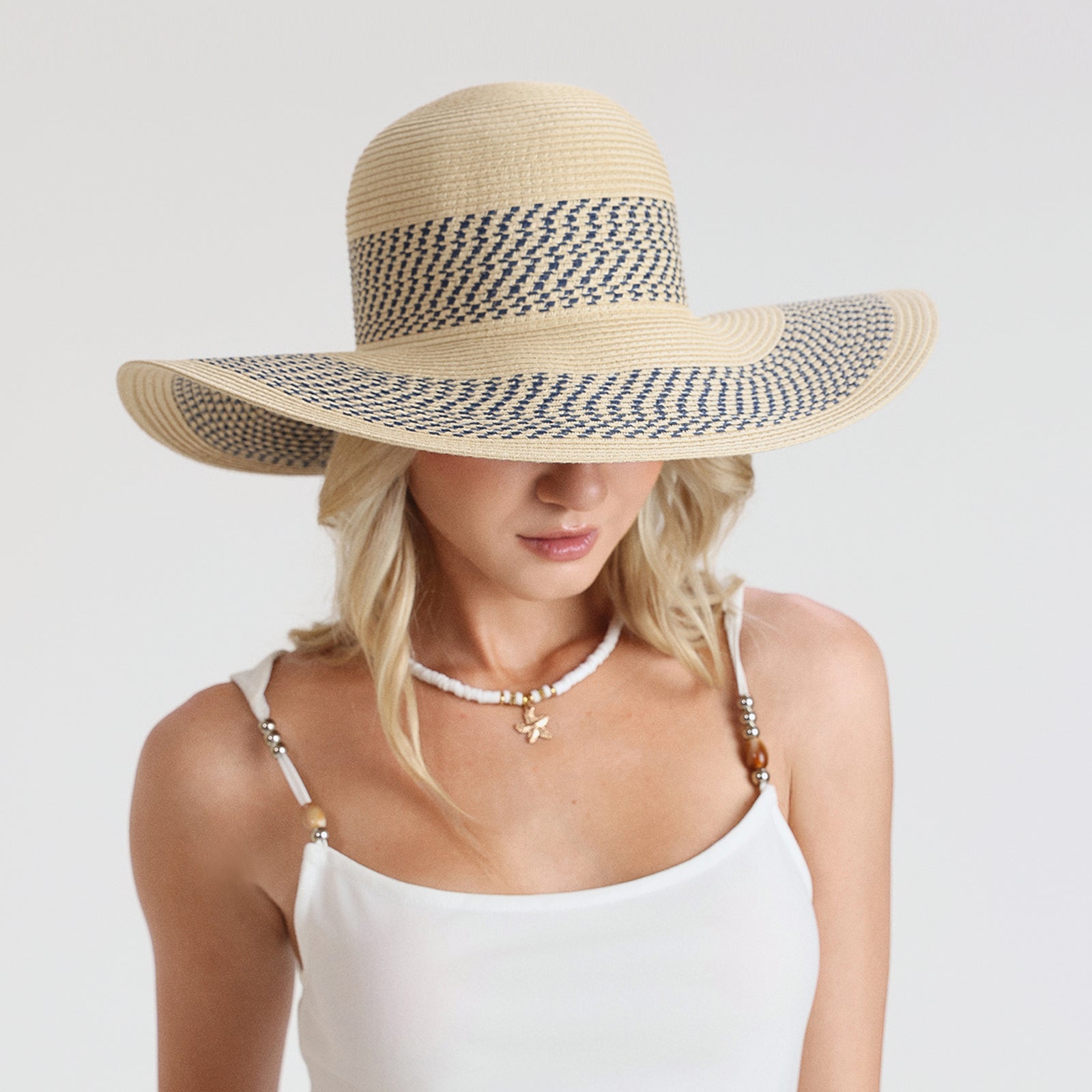 US Stock Wholesale Women's Paper Straw Sun Hat with  Flat Brim and UPF 50+ Sun Protection
