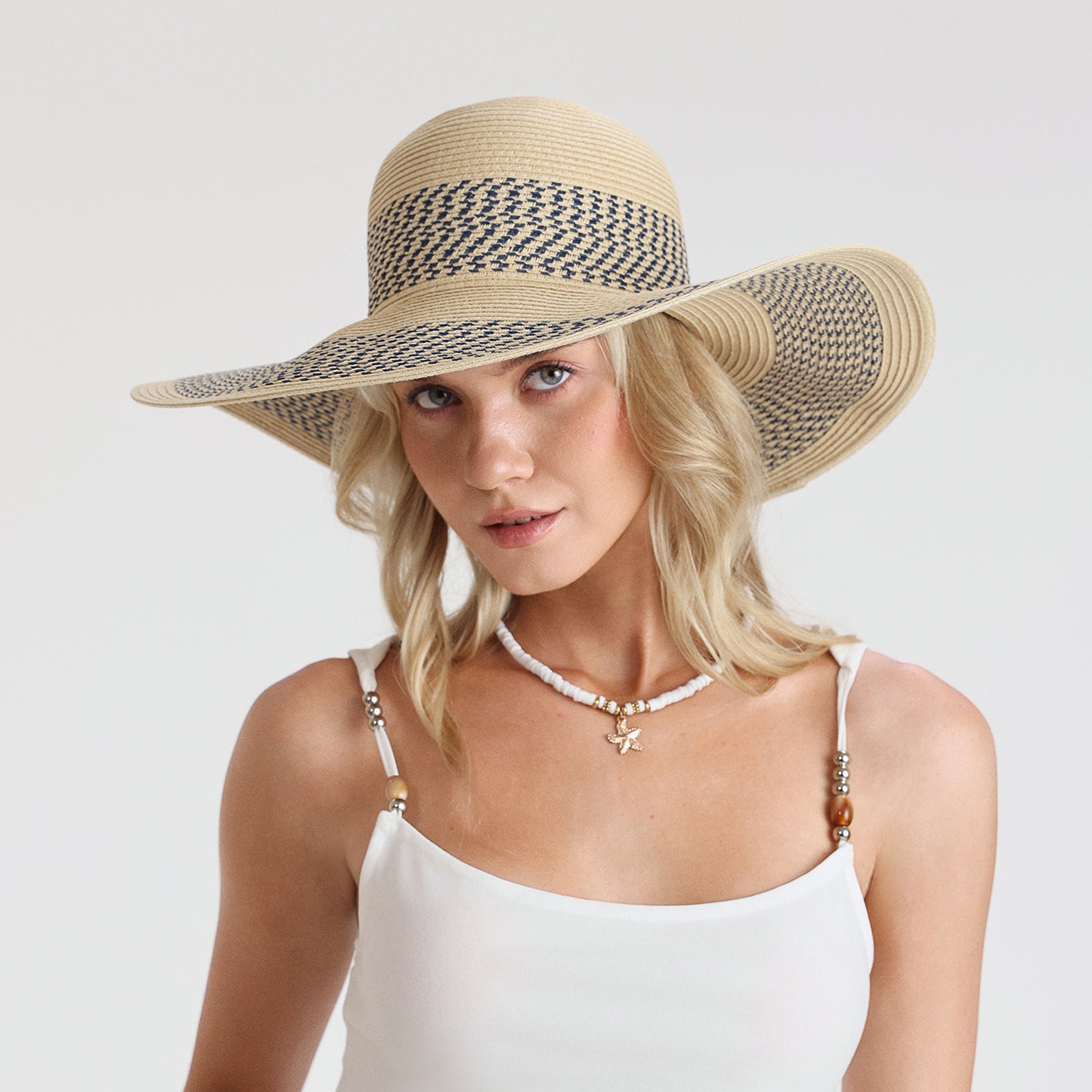 US Stock Wholesale Women's Paper Straw Sun Hat with  Flat Brim and UPF 50+ Sun Protection