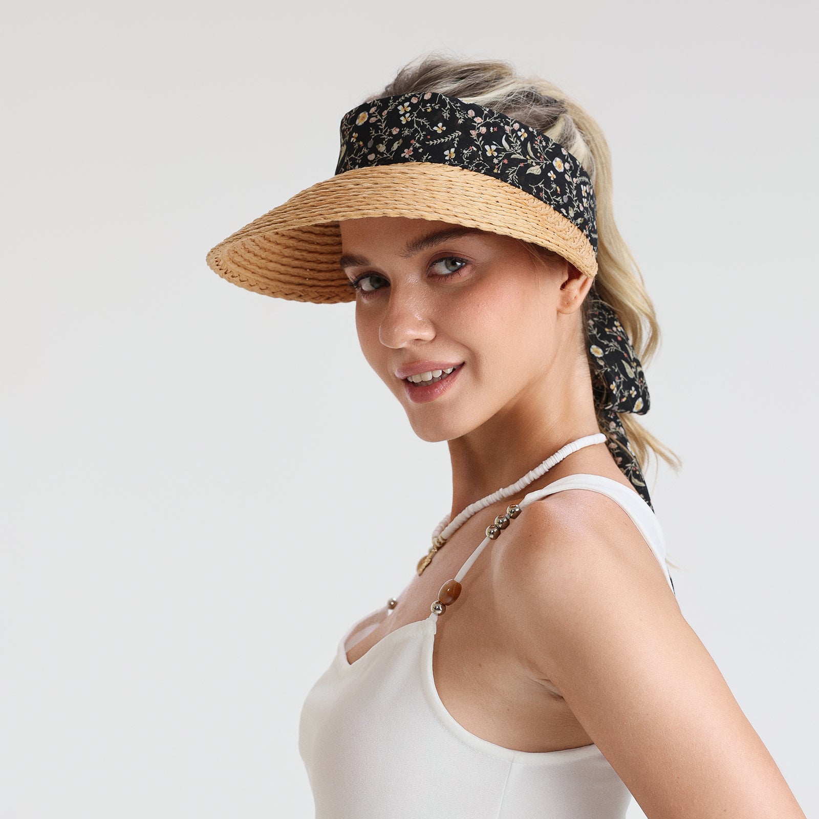 Wholesale Women's Paper Straw Sun Hat with Wide Brim and UPF 50+ Sun Protection