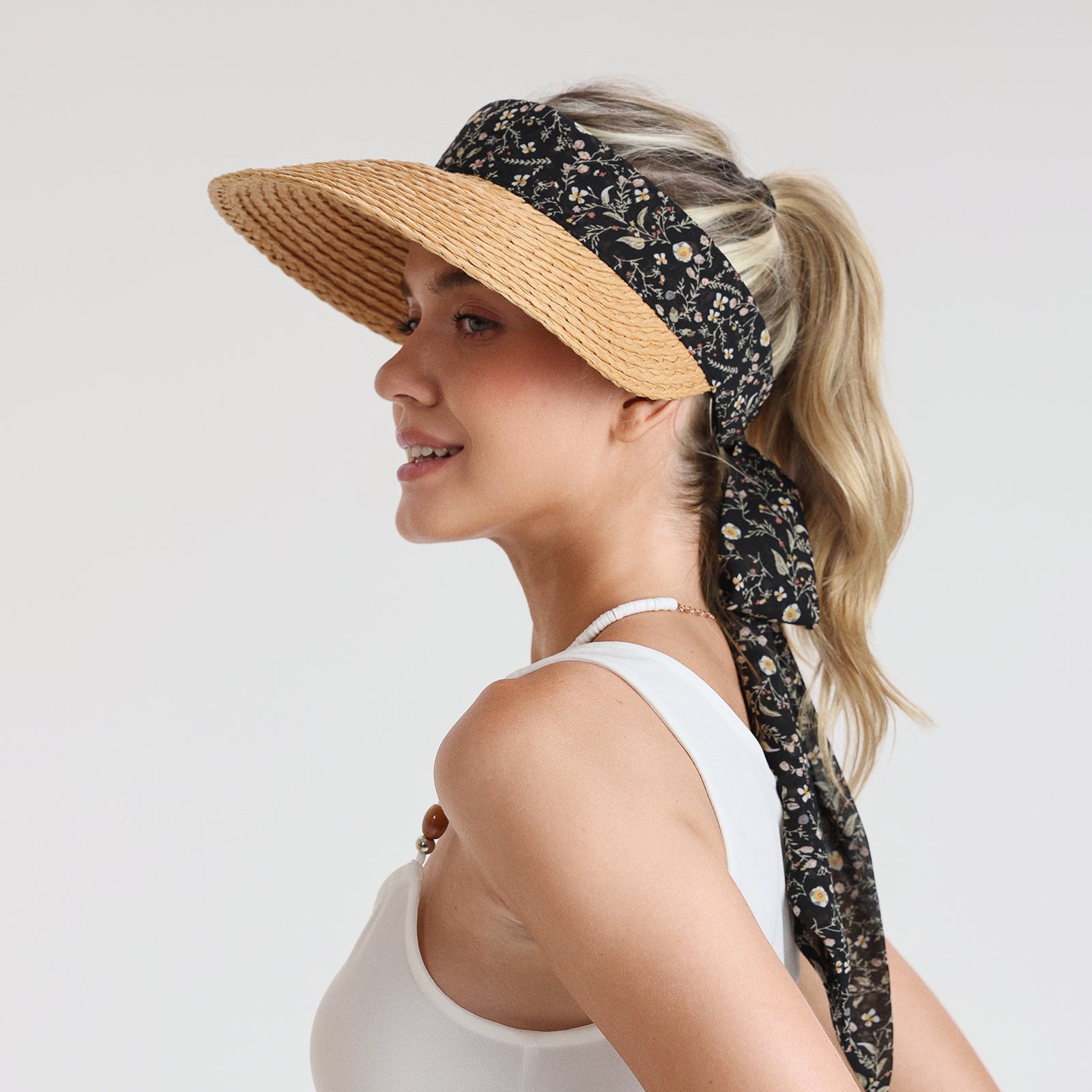 Wholesale Women's Paper Straw Sun Hat with Wide Brim and UPF 50+ Sun Protection