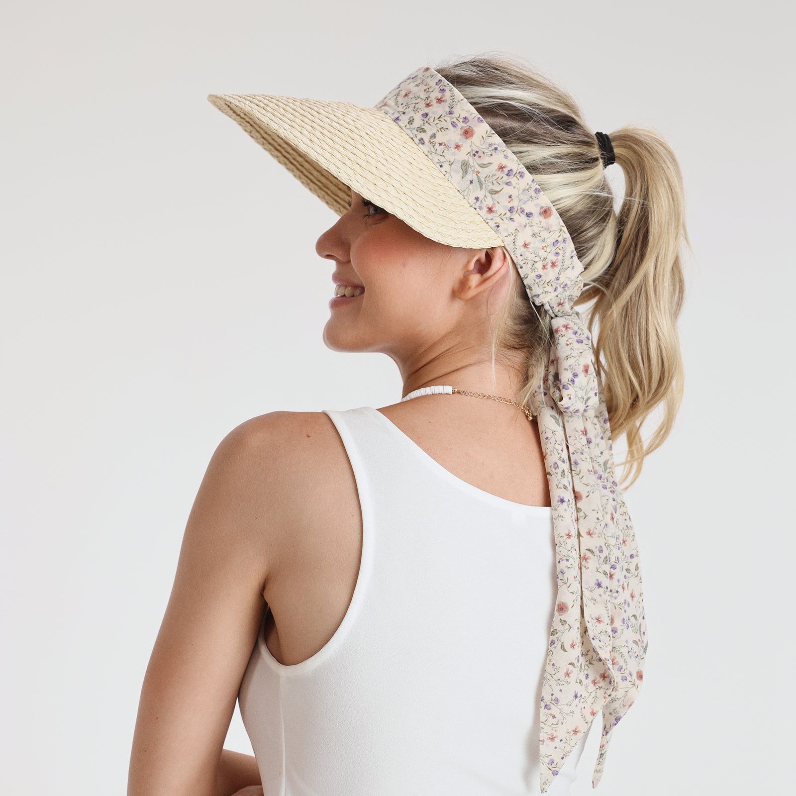 Wholesale Women's Paper Straw Sun Hat with Wide Brim and UPF 50+ Sun Protection