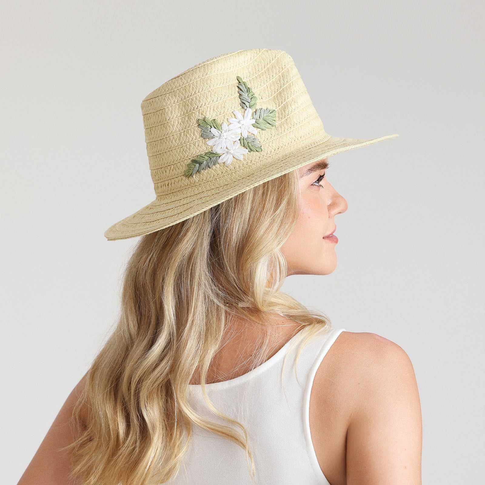 Wholesale Women's Paper Straw Fedora Hat with  Flat Brim and UPF 50+ Sun Protection