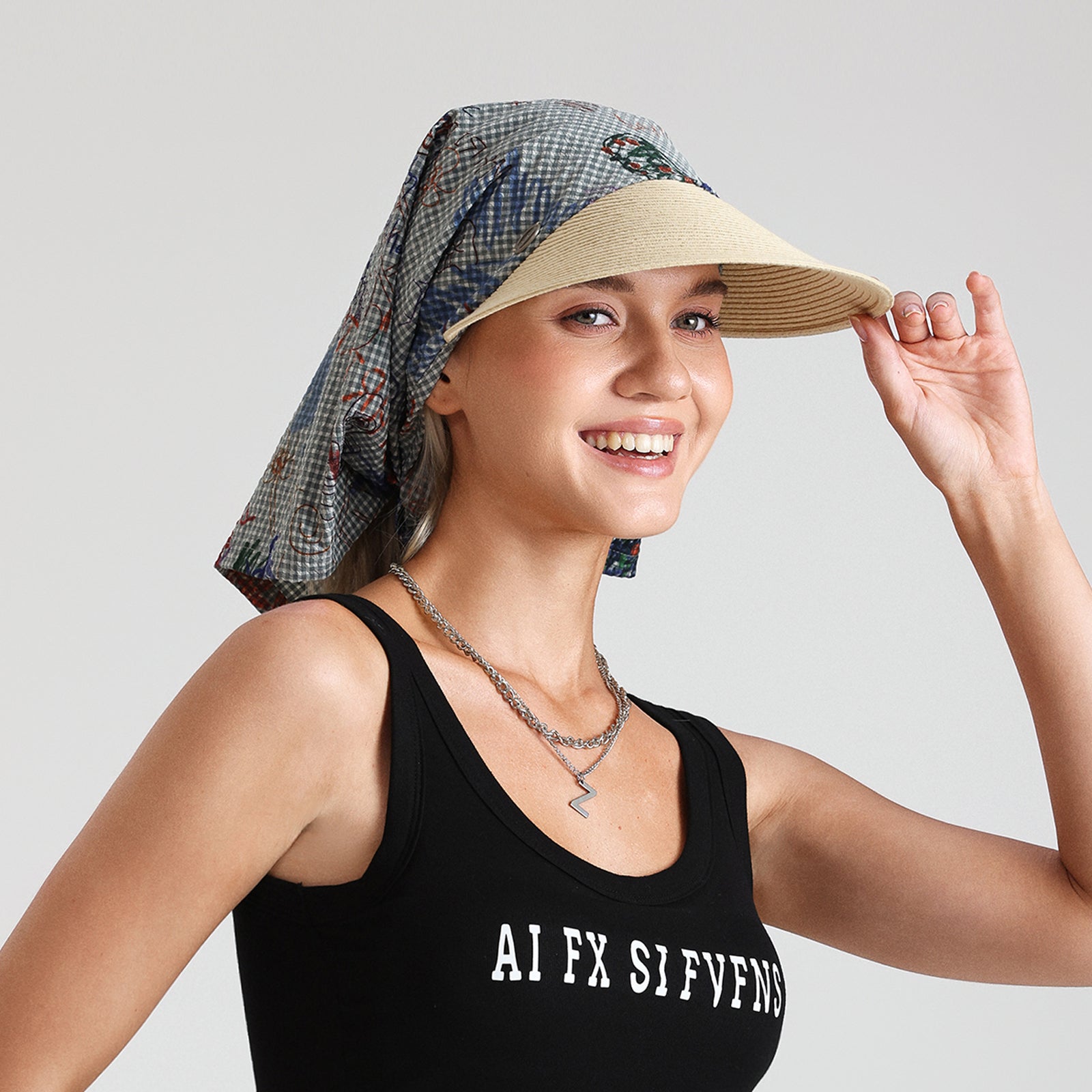 Wholesale Women's Paper Straw Sun Hat with  Curved Brim and UPF 50+ Sun Protection