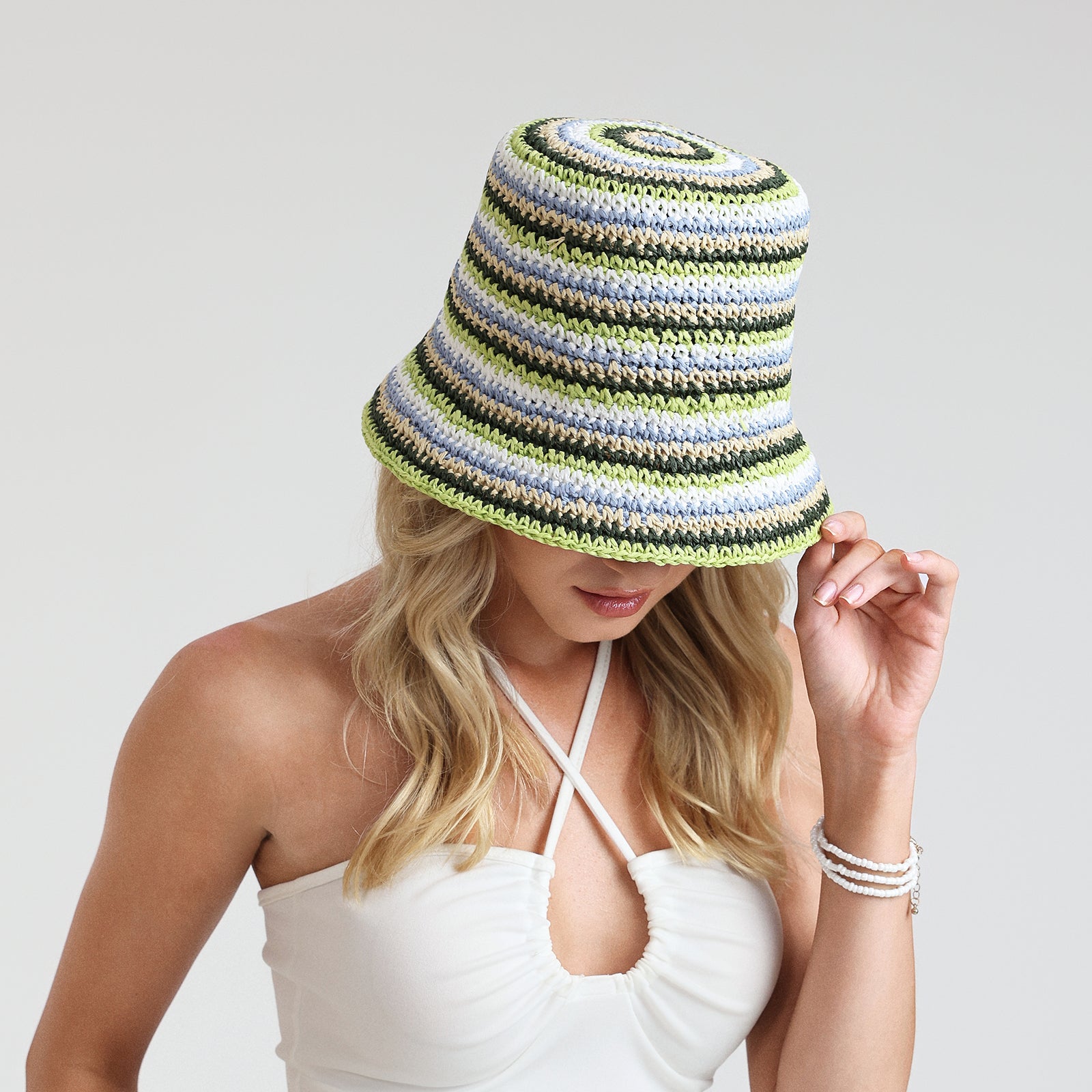 Wholesale Women's Paper Straw Sun Hat with Wide Brim and UPF 50+ Sun Protection