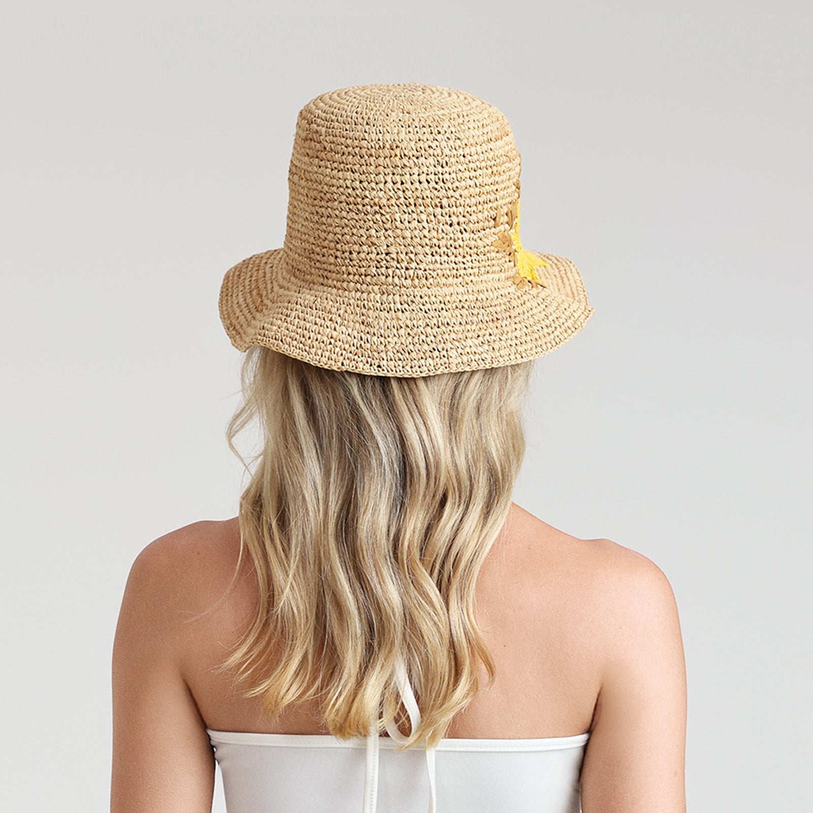 US Stock Wholesale Women‘s Raffia Bucket Hat with Wide Brim and UPF 50+ Sun Protection