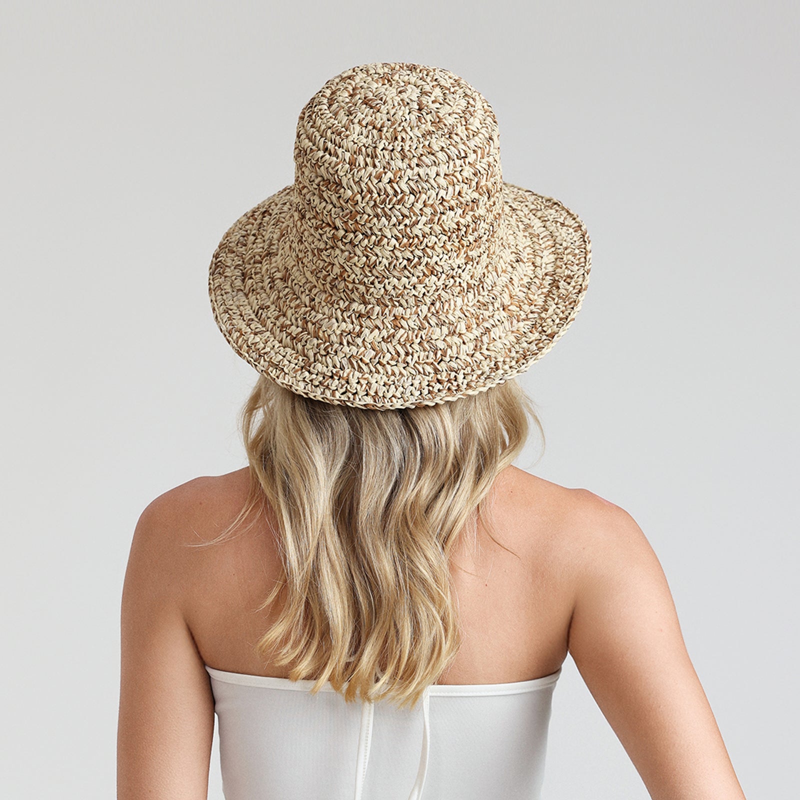 US Stock Wholesale Women's Paper Straw Bucket Hat with Wide Brim and UPF 50+ Sun Protection