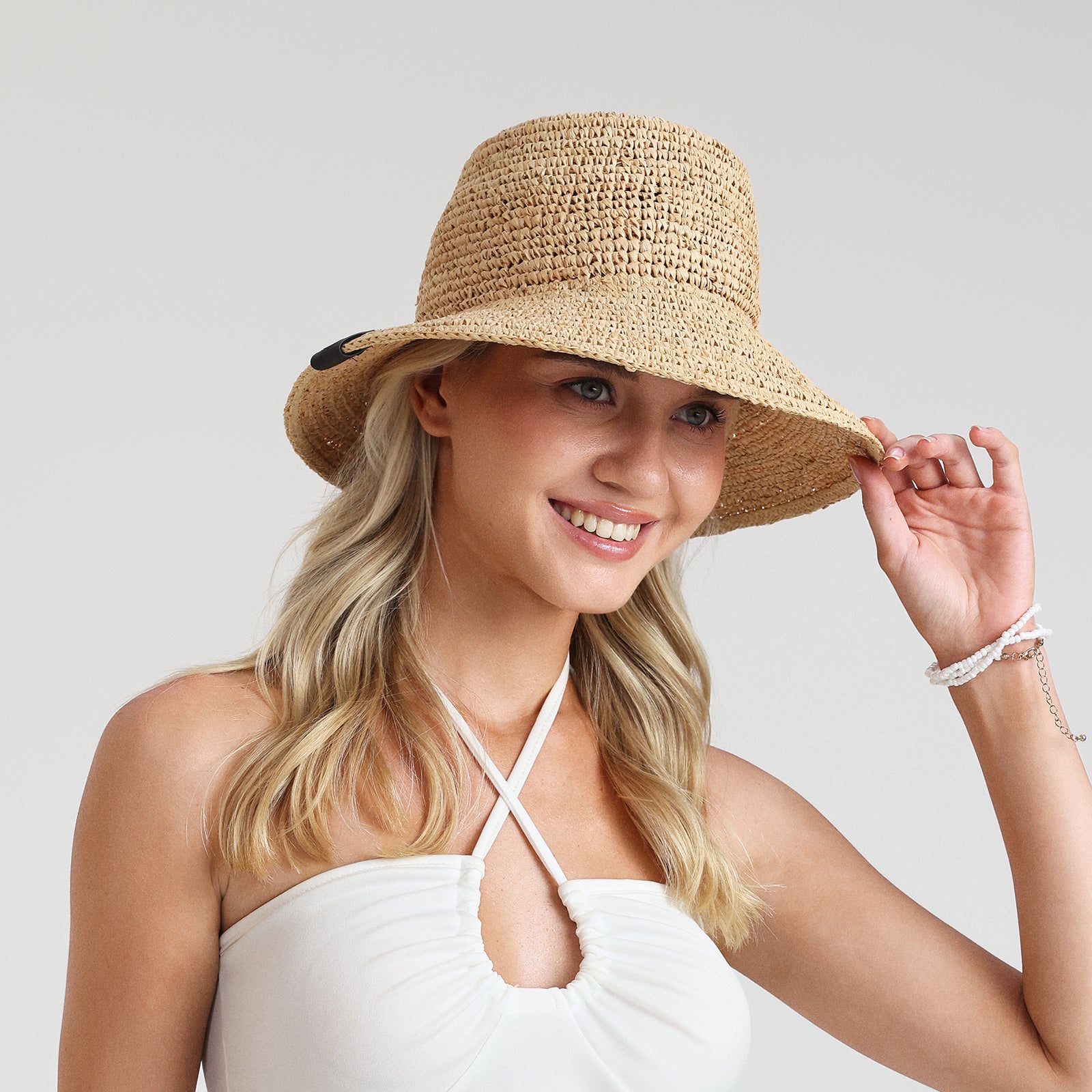 Wholesale Women's Raffia Sun Hat with Wide Brim and UPF 50+ Sun Protection