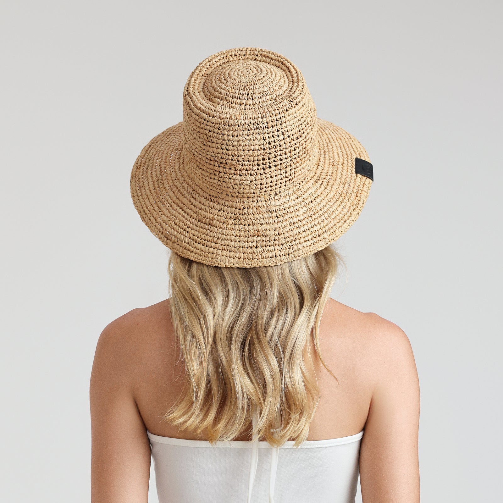 Wholesale Women's Raffia Sun Hat with Wide Brim and UPF 50+ Sun Protection