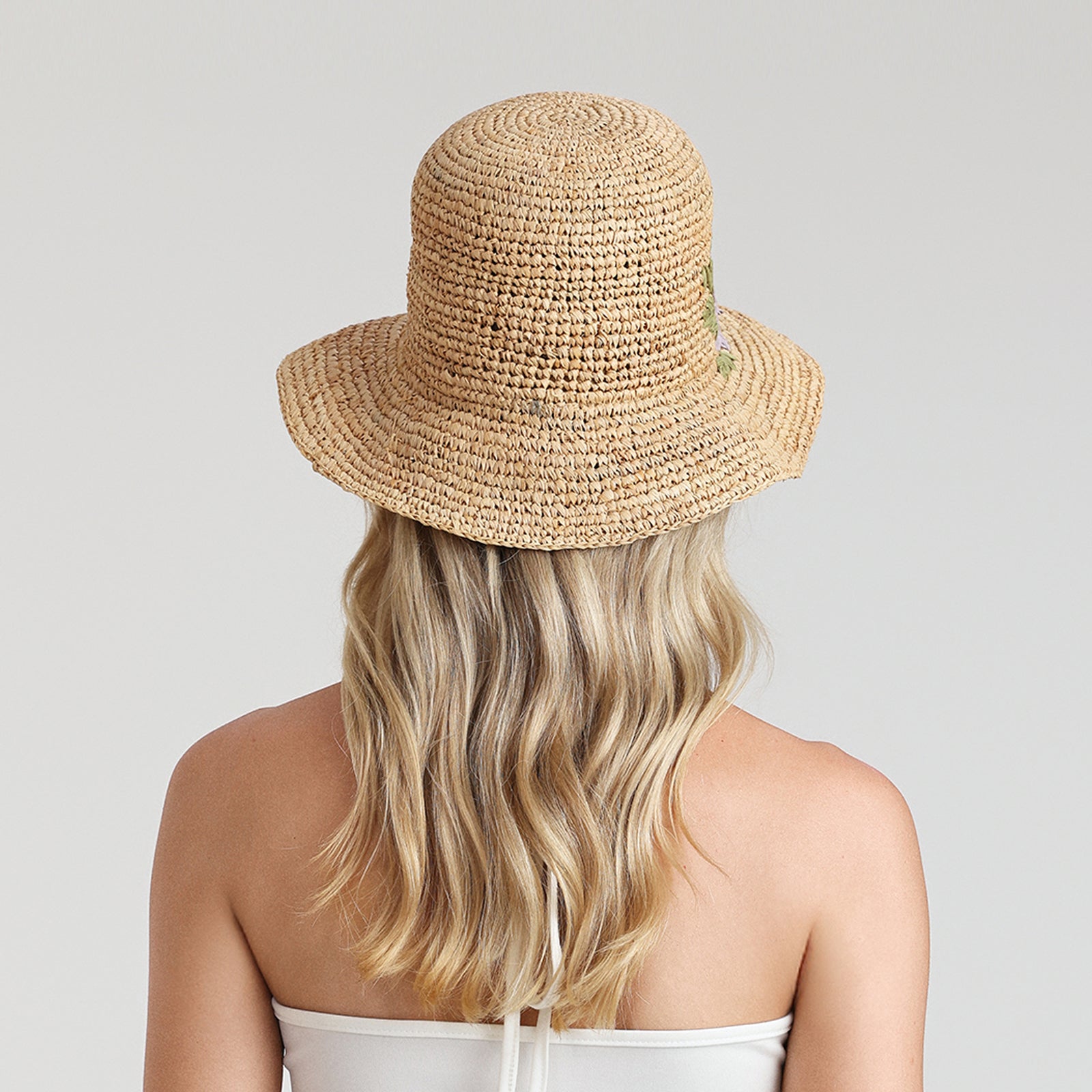 US Stock Wholesale Women‘s Raffia Bucket Hat with Wide Brim and UPF 50+ Sun Protection