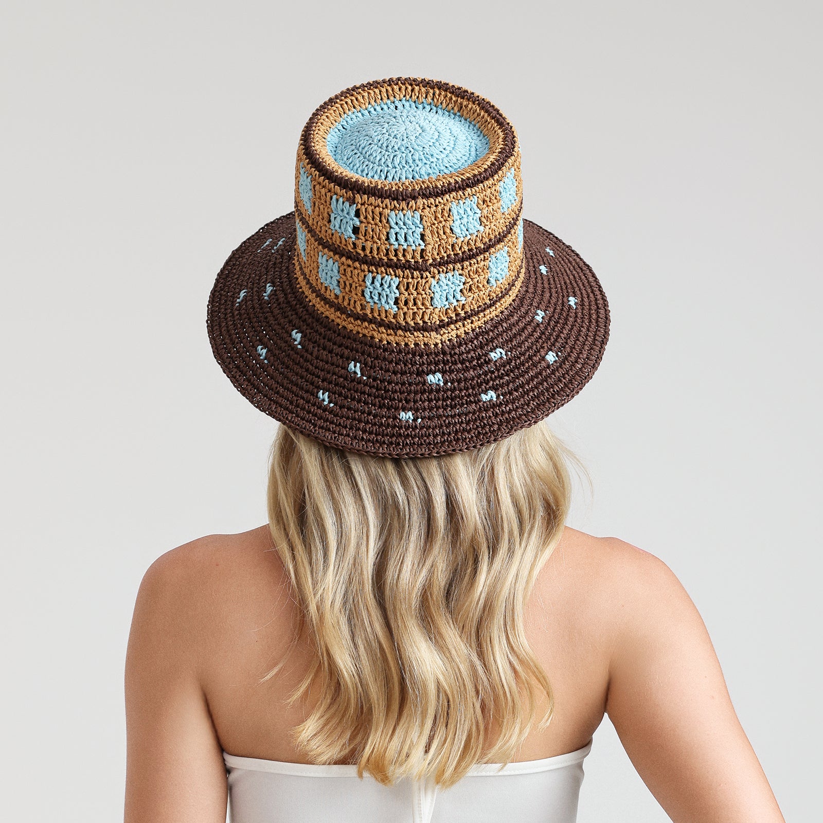 Wholesale Women's Paper Straw Sun Hat with Wide Brim and UPF 50+ Sun Protection