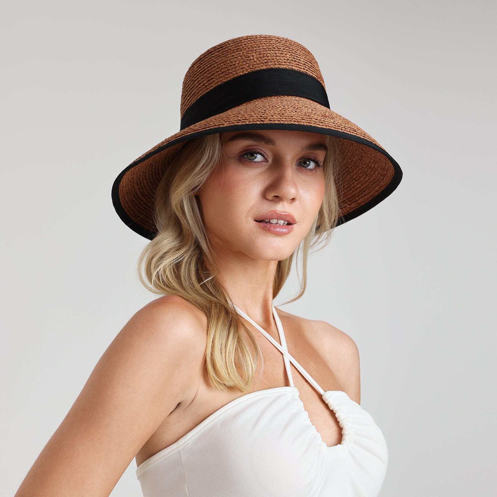 US Stock Wholesale Women's Raffia Bucket Hat with Wide Brim and UPF 50+ Sun Protection