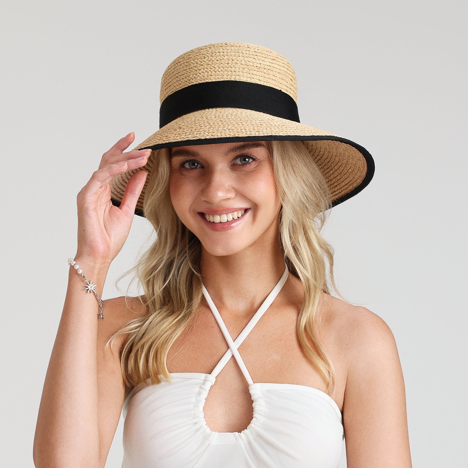 US Stock Wholesale Women's Raffia Bucket Hat with Wide Brim and UPF 50+ Sun Protection