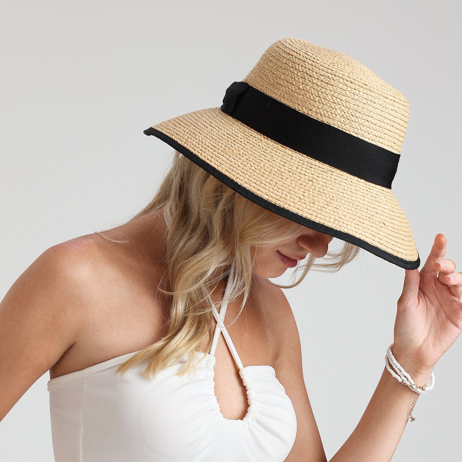 US Stock Wholesale Women's Raffia Bucket Hat with Wide Brim and UPF 50+ Sun Protection