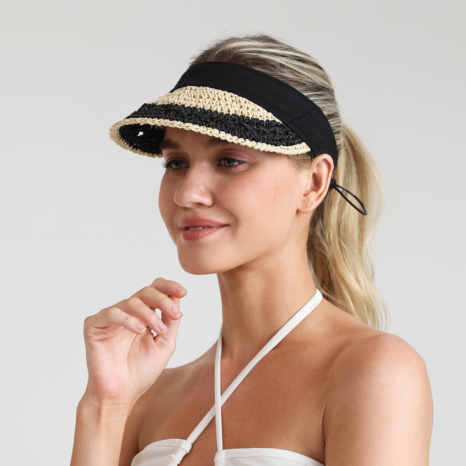 Wholesale Women's Paper Straw Sun Hat with  Curved Brim and UPF 50+ Sun Protection