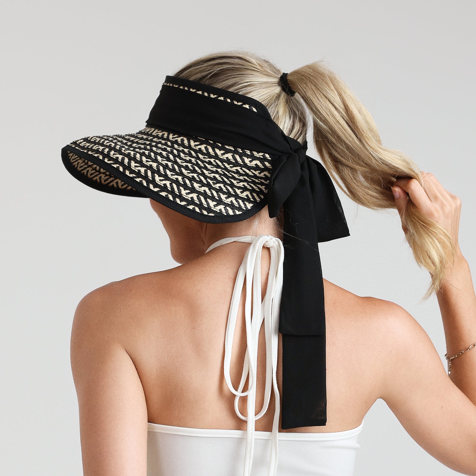 Wholesale Women's Paper Straw Sun Hat with Wide Brim and UPF 50+ Sun Protection