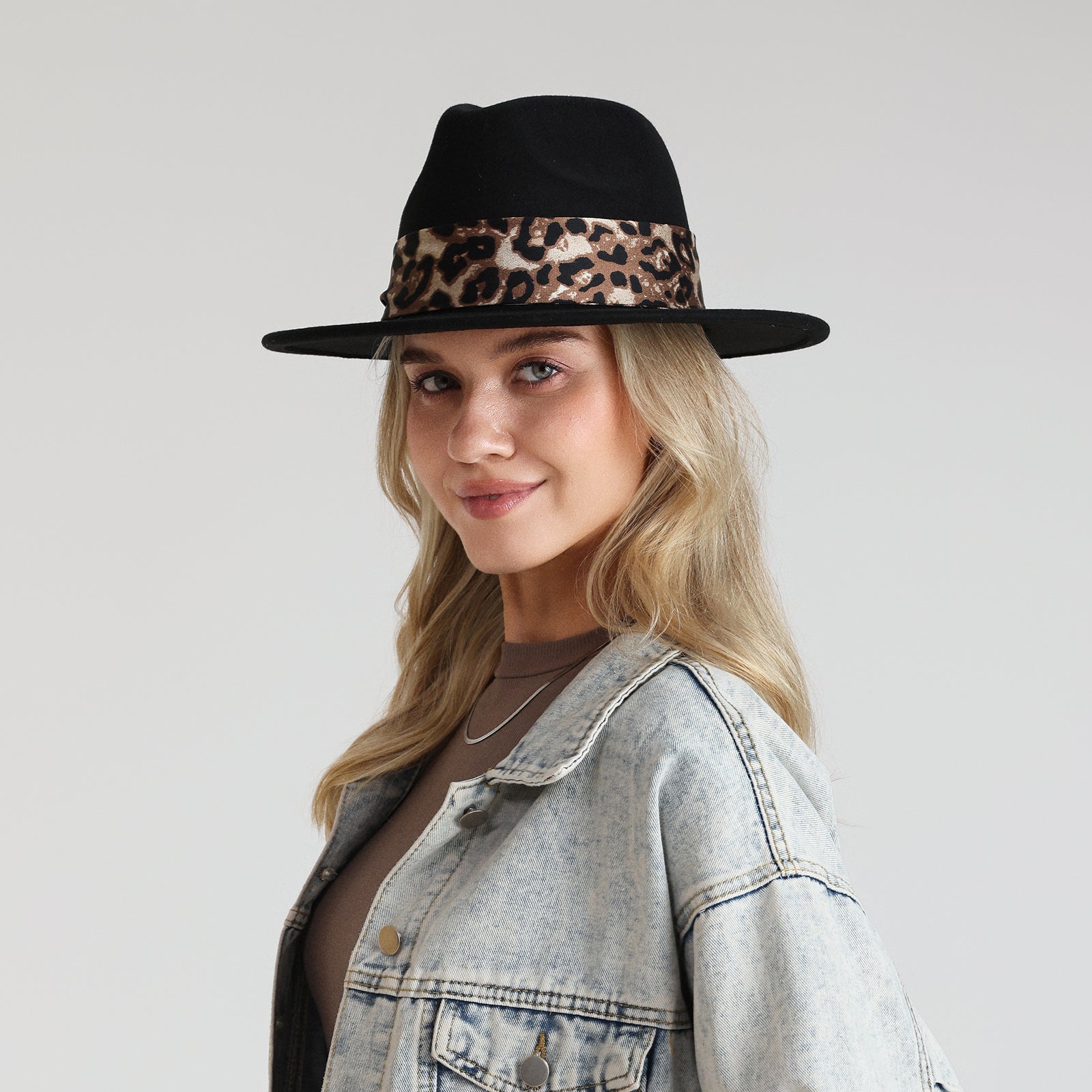 Wholesale Women's Polyester Fedora Hat with  Flat Brim and UPF 50+ Sun Protection