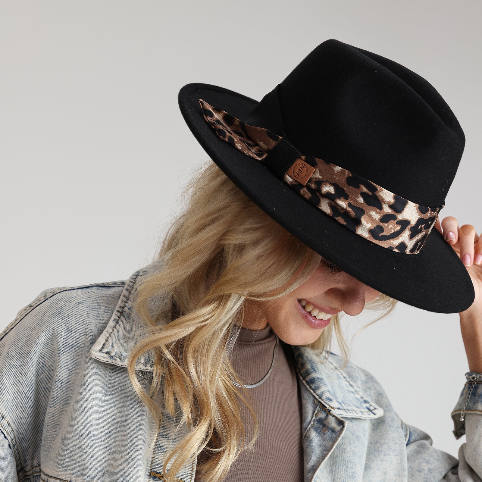 Wholesale Women's Polyester Fedora Hat with  Flat Brim and UPF 50+ Sun Protection
