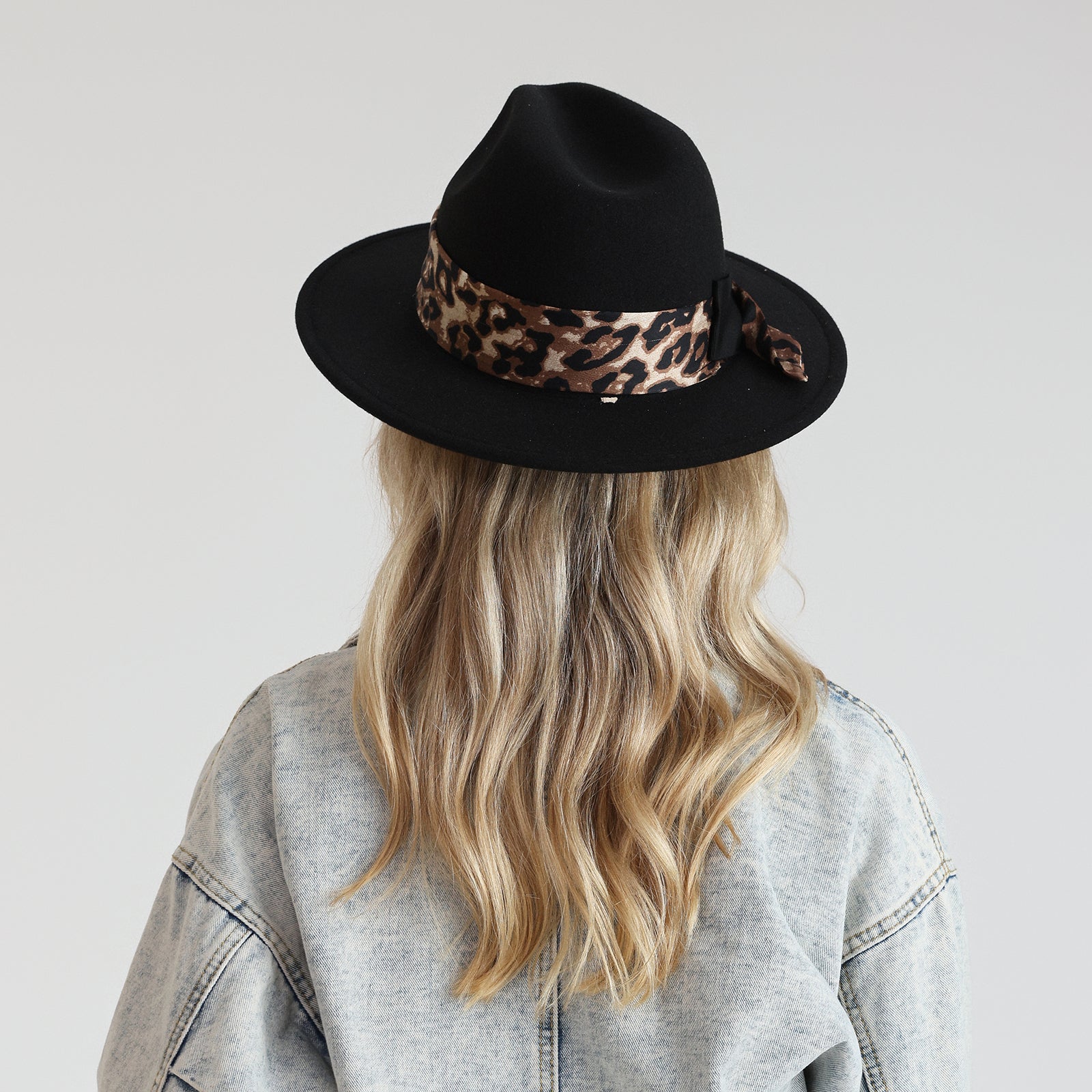 Wholesale Women's Polyester Fedora Hat with  Flat Brim and UPF 50+ Sun Protection